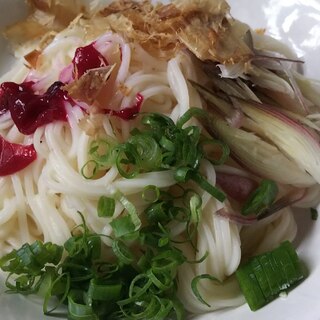 梅干しと茗荷のそうめん